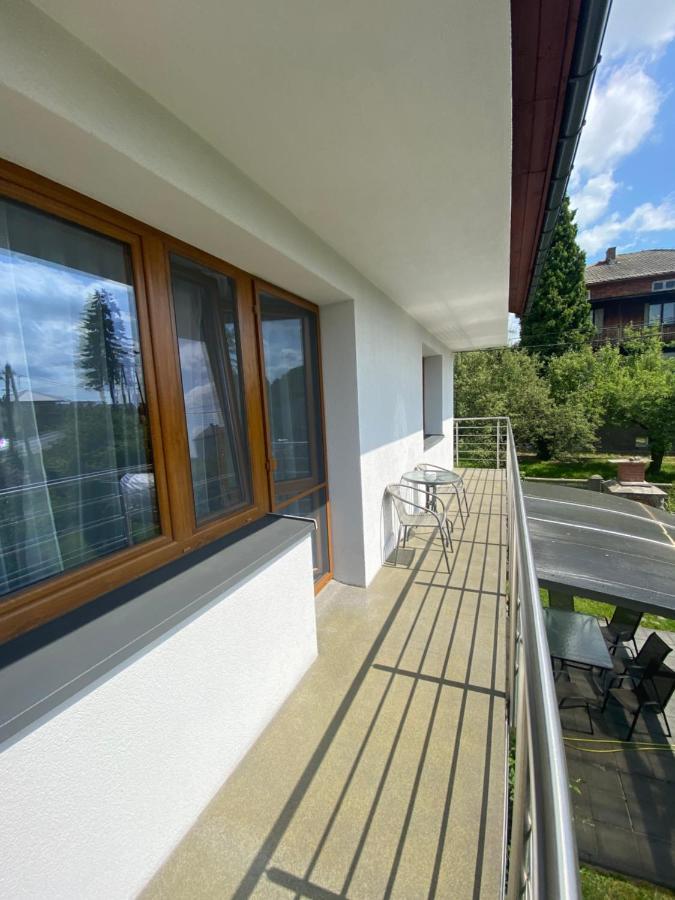 Energylandia Zator Noclegi Apartament Pokoje Do Wynajecia Polanka Wielka Kültér fotó