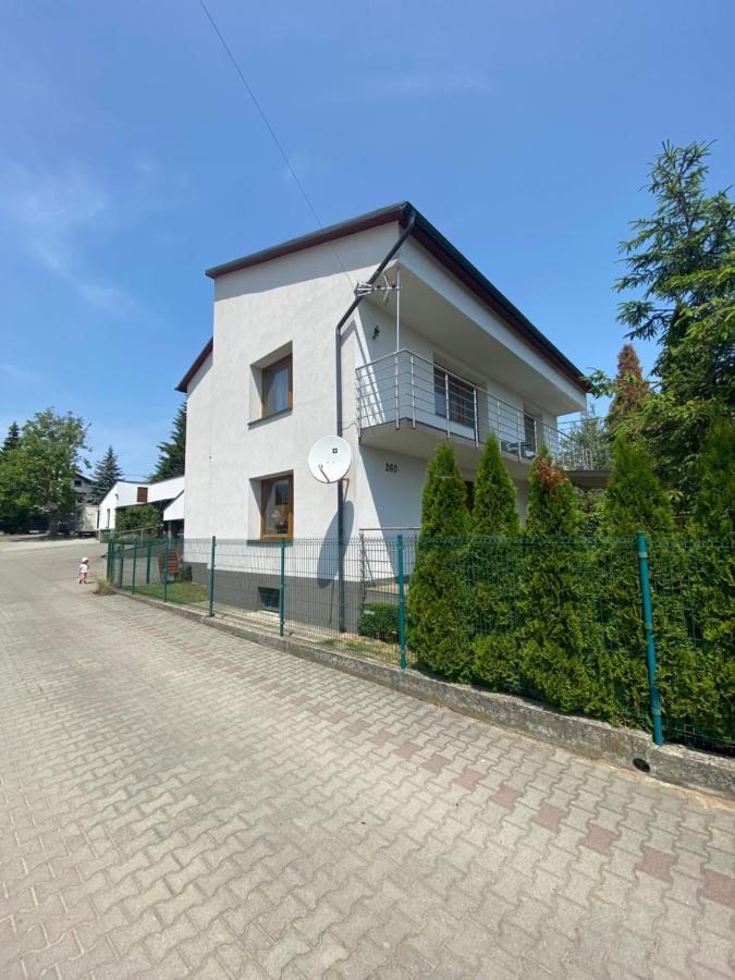 Energylandia Zator Noclegi Apartament Pokoje Do Wynajecia Polanka Wielka Kültér fotó
